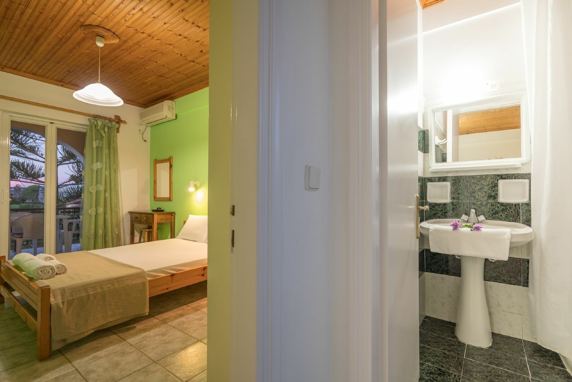 Tota Studios Tsilivi  Bagian luar foto